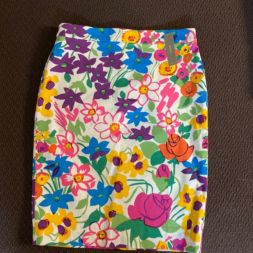 NWT J Crew floral pencil skirt size 6